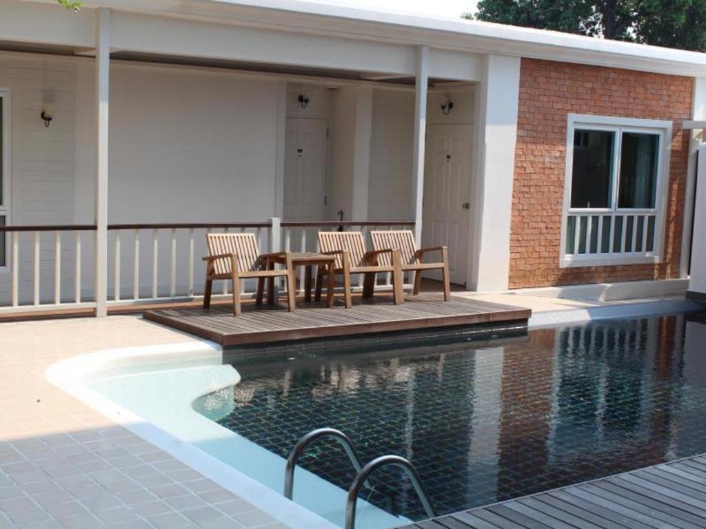 Baan Pimpisa Hotel Bang Sare Luaran gambar