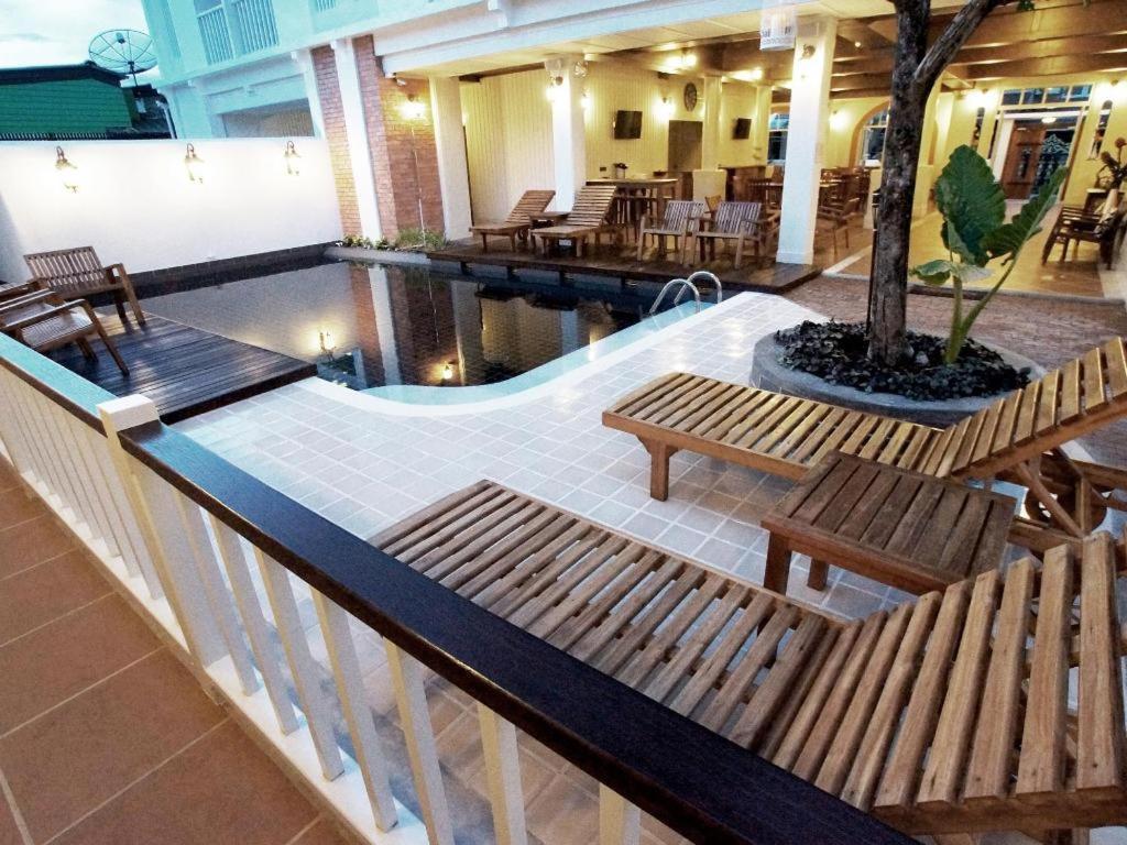 Baan Pimpisa Hotel Bang Sare Luaran gambar