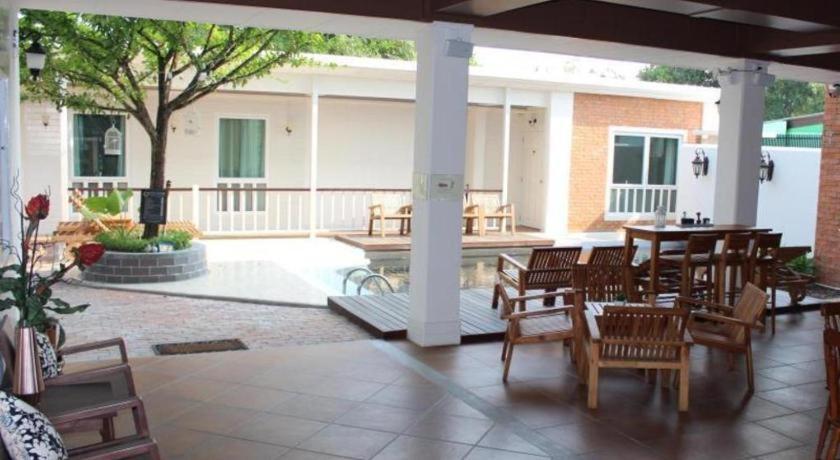 Baan Pimpisa Hotel Bang Sare Luaran gambar